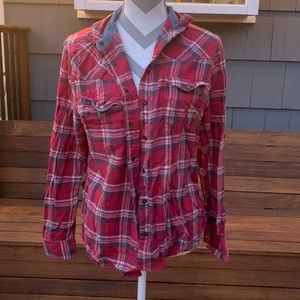 FREE GIFT: Jachs Girlfriend Red Plaid Light Flannel Button Up Size Medium